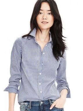 Banana Republic | Blue and White Striped Button-Down Shirt | Tailored-Fit Riley